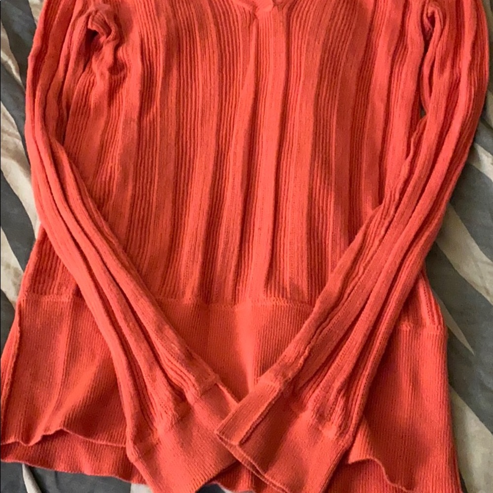 Small longe sleeve shirt